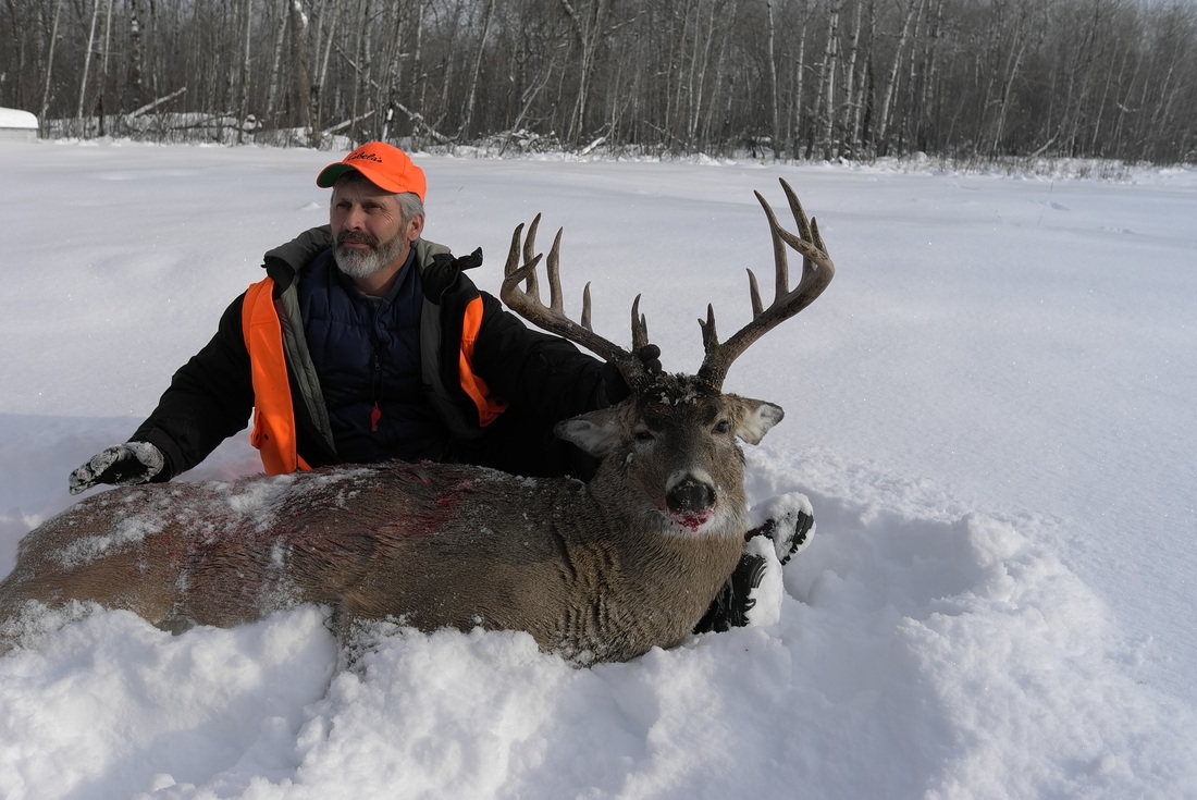 Whitetail Outfitter Manitoba